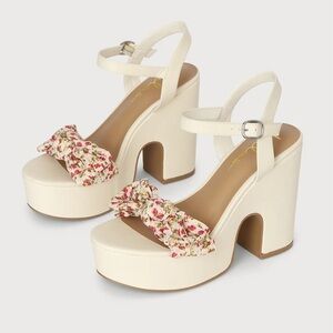Women’s Lulus Graciana Beige Floral Print Fabric Knotted Platform Sandals